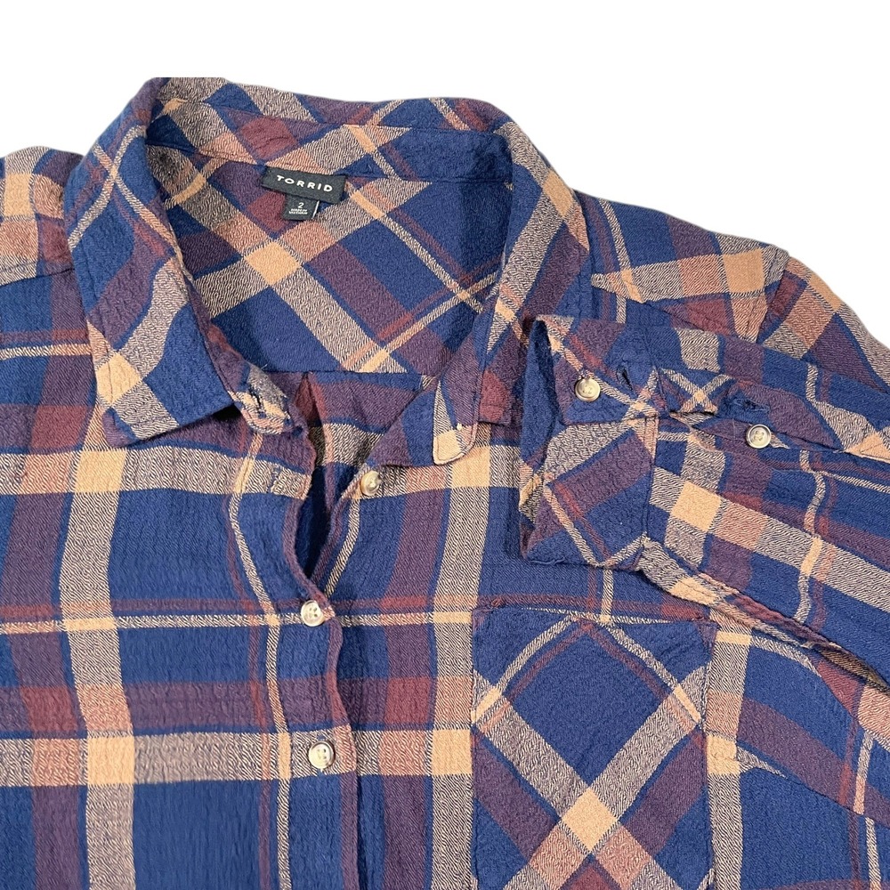 Torrid 2 Navy Blue Plaid Button Down Shirt Gauze Pocket Grunge Cabincore
